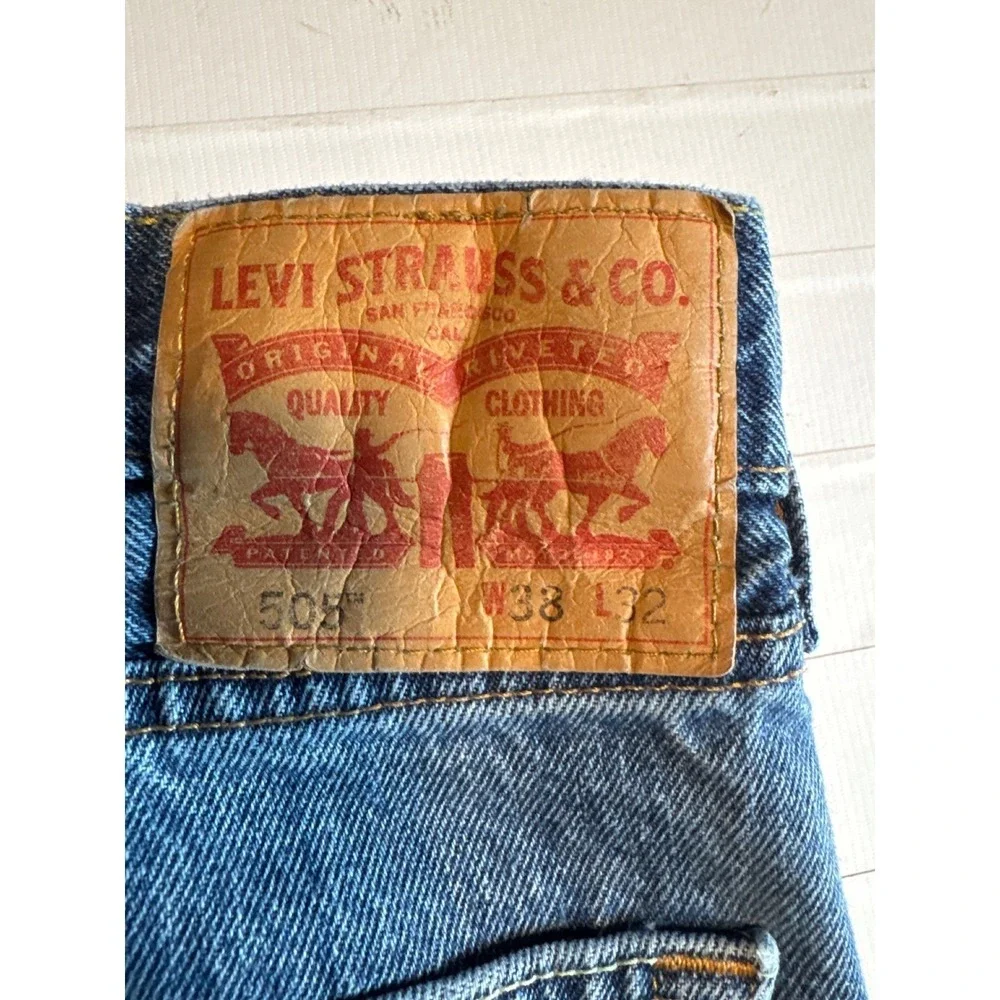 Levi's 505 Regular Fit Jeans Mens‎ 38x32 Blue Excellent Medium Wash Straight Leg